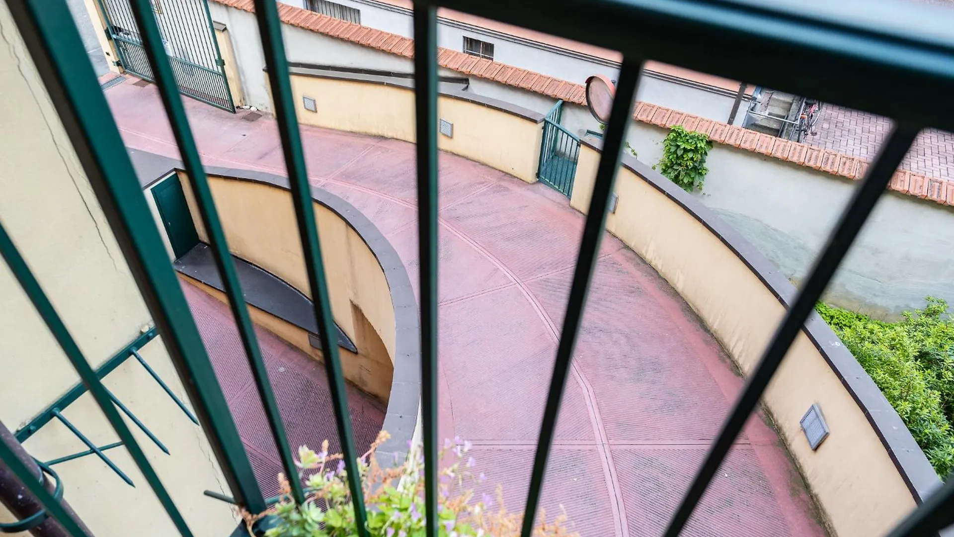 Apartment Bright And Quiet Home With Terrace - M3 Lodi 10Min Milan